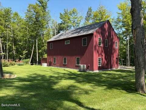 73 Blunt Rd, Egremont, MA 01230