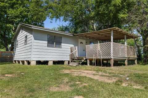 1303 West Main Street, Madisonville, TX 77864