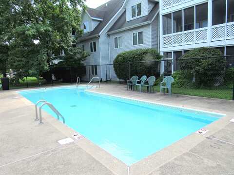 1362 S College Mall Road, Bloomington, IN 47401