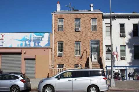 684 4th Avenue, Brooklyn, NY 11232