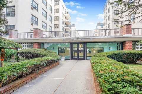 3845 Shore Parkway, Brooklyn, NY 11235