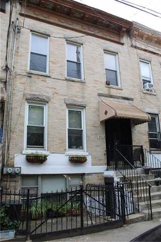 914 62nd Street, Brooklyn, NY 11219