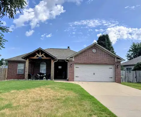 1724 Hidden Creek Drive, Bryant, AR 72022