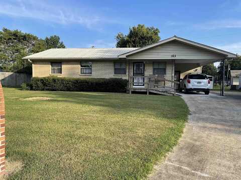 323 Clifton Dr, Wynne, AR 72396