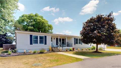 313 Applewood Drive, Lockport Town, NY 14094