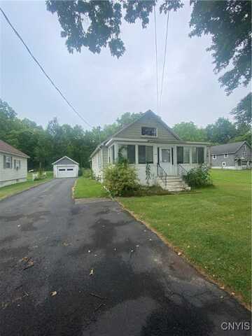 1370 Glenwood Avenue, Oneida, NY 13421