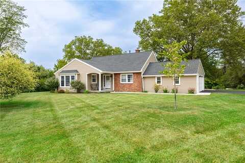 18 Aspen Drive, Penfield, NY 14625