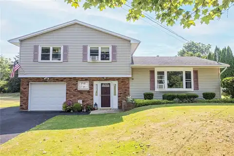 9013 Linwood Rd, Le Roy, NY 14482
