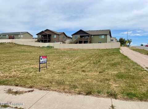309 Villa Way, Gillette, WY 82718
