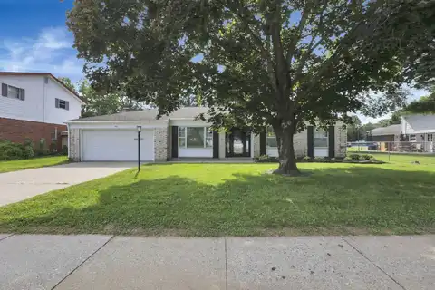 661 Robin Lane, Newark, OH 43055