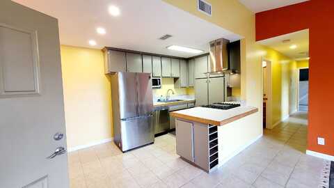 31200 Landau Boulevard, Cathedral City, CA 92234