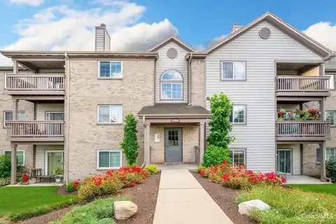 8395 SPRING VALLEY CT, West Chester, OH 45069