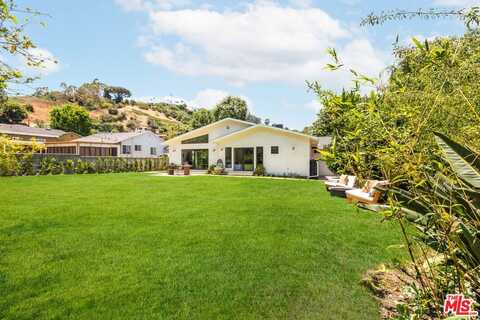3974 S Orange Dr, Los Angeles, CA 90008