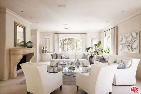 1160 Chantilly Rd, Los Angeles, CA 90077