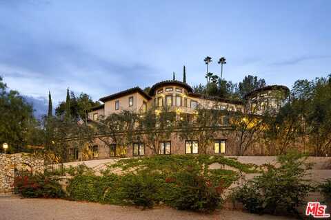 4700 Balboa Ave, Encino, CA 91316