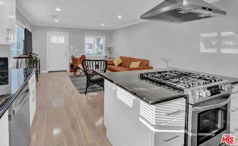 1946 W 39th St, Los Angeles, CA 90062