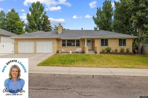 5030 E 17th ST, Casper, WY 82609