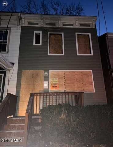 60 Grove Street, Newburgh, NY 12550
