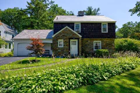 1904 Baker Avenue, Niskayuna, NY 12309