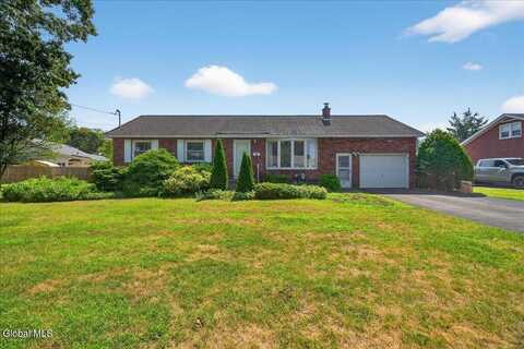 13 Bertone Drive, Rotterdam, NY 12306