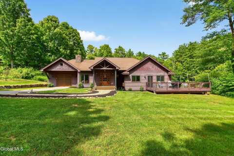 21 Browns Way, Fort Ann, NY 12827
