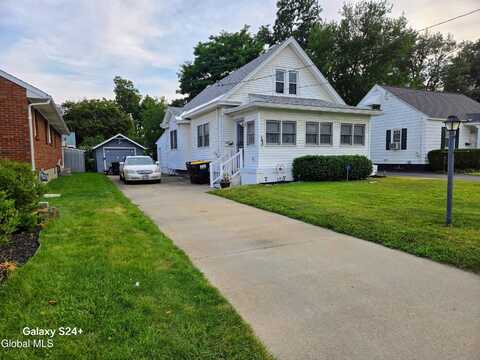 145 Rotterdam Street, Schenectady, NY 12306