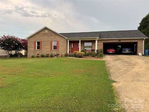 1619 Heron Court, Newton, NC 28658