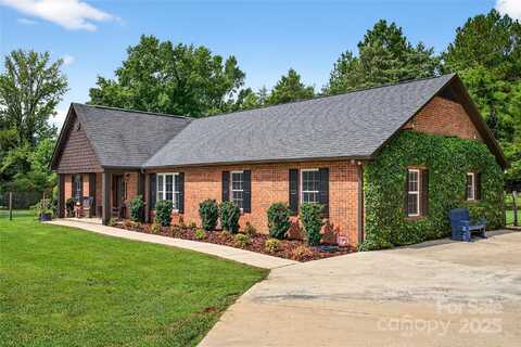 9592 Yarborough Road, Fort Mill, SC 29707