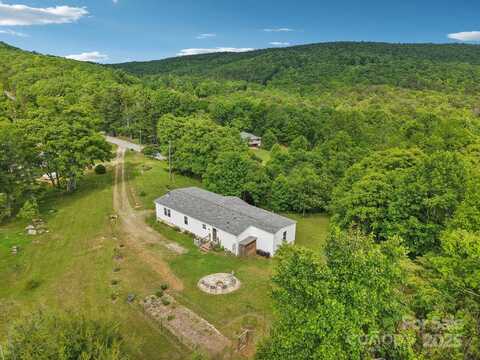1282 Spicer Cove Road, Hendersonville, NC 28792