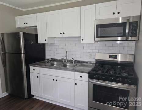 3012 Minnesota Road, Charlotte, NC 28208