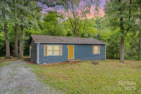 129 Morris Drive, Harrisburg, NC 28075