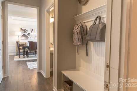 13936 Penbury Lane unit: 401, Charlotte, NC 28278