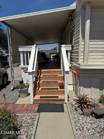 62 Farland Drive, Thousand Oaks, CA 91320