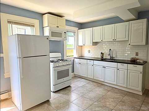 50 Hansen Avenue, Bridgeport, CT 06605