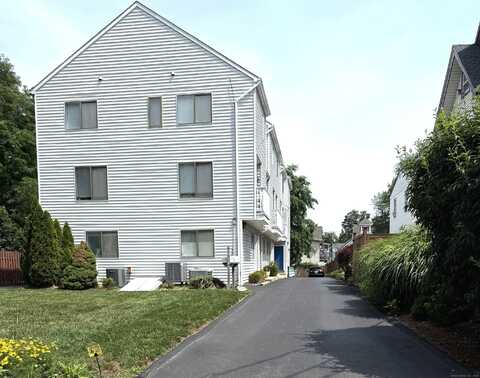 16 Arch Street, Norwalk, CT 06850