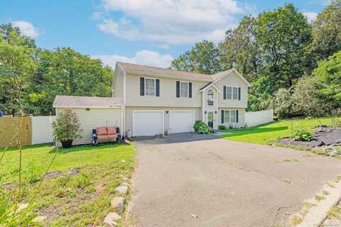 33 Glenford Drive, Waterbury, CT 06708