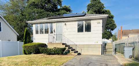 51 Palmetto Trail, East Haven, CT 06512