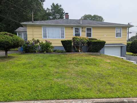 207 Highland Drive, Waterbury, CT 06708