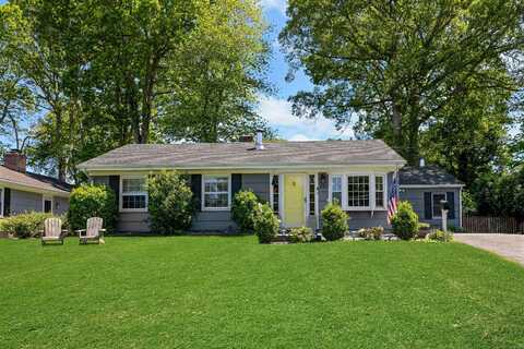 233 Sun Dance Road, Stamford, CT 06905