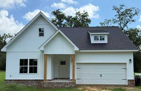 177 3rd St., Midland City, AL 36350
