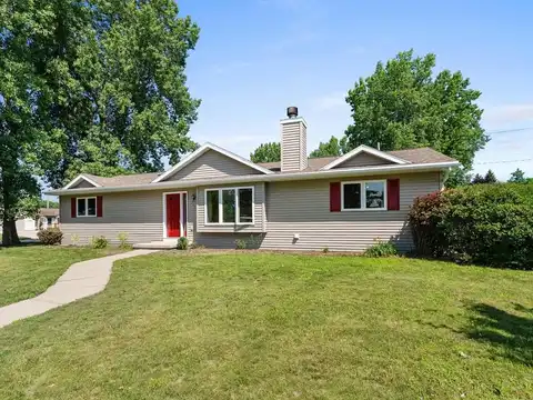 1510 Iowa Pl, Sturgeon Bay, WI 54235