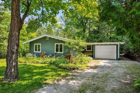10630 Claflin Ln, Sister Bay, WI 54234
