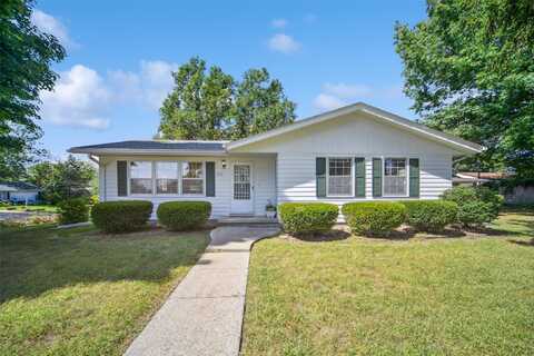 8110 Warren Drive, Des Moines, IA 50320