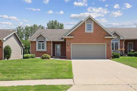 1880 SE Ashleaf Circle, Waukee, IA 50263