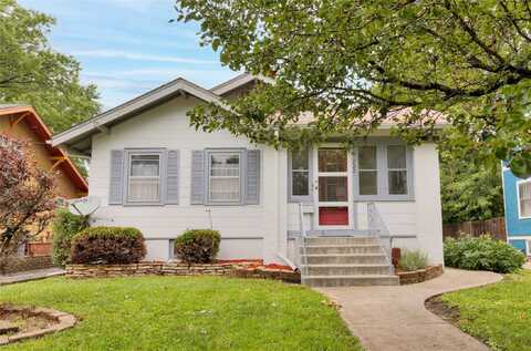 722 Guthrie Avenue, Des Moines, IA 50316