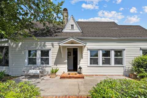 145 Bay Avenue, Apalachiacola, FL 32320