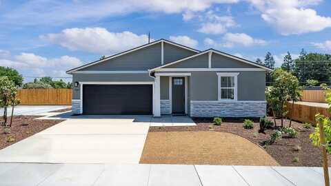6939 W. Allen Ave., Visalia, CA 93291