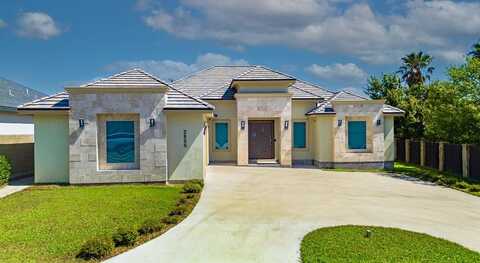 2655 Las Cimas Dr, Eagle Pass, TX 78852