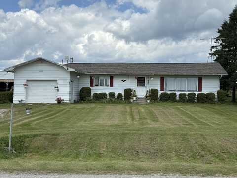 1316 Town Line RD, Pickford, MI 49774
