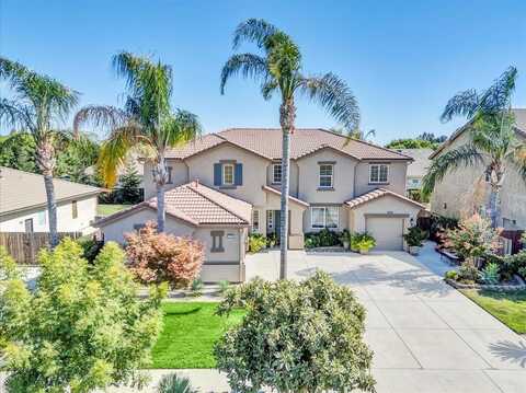 3615 Sunnyview Avenue W, Visalia, CA 93291